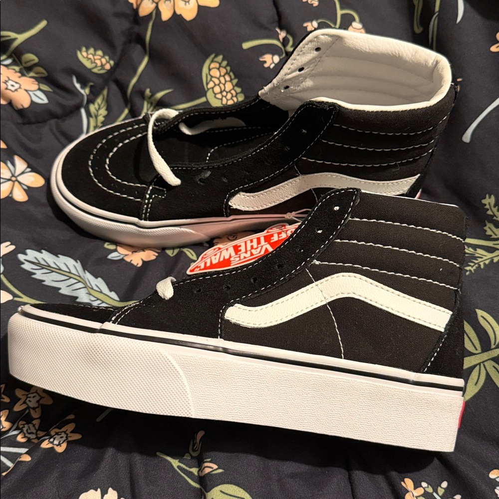 Vans Sk8-Hi Tapered Platform Shoe (: